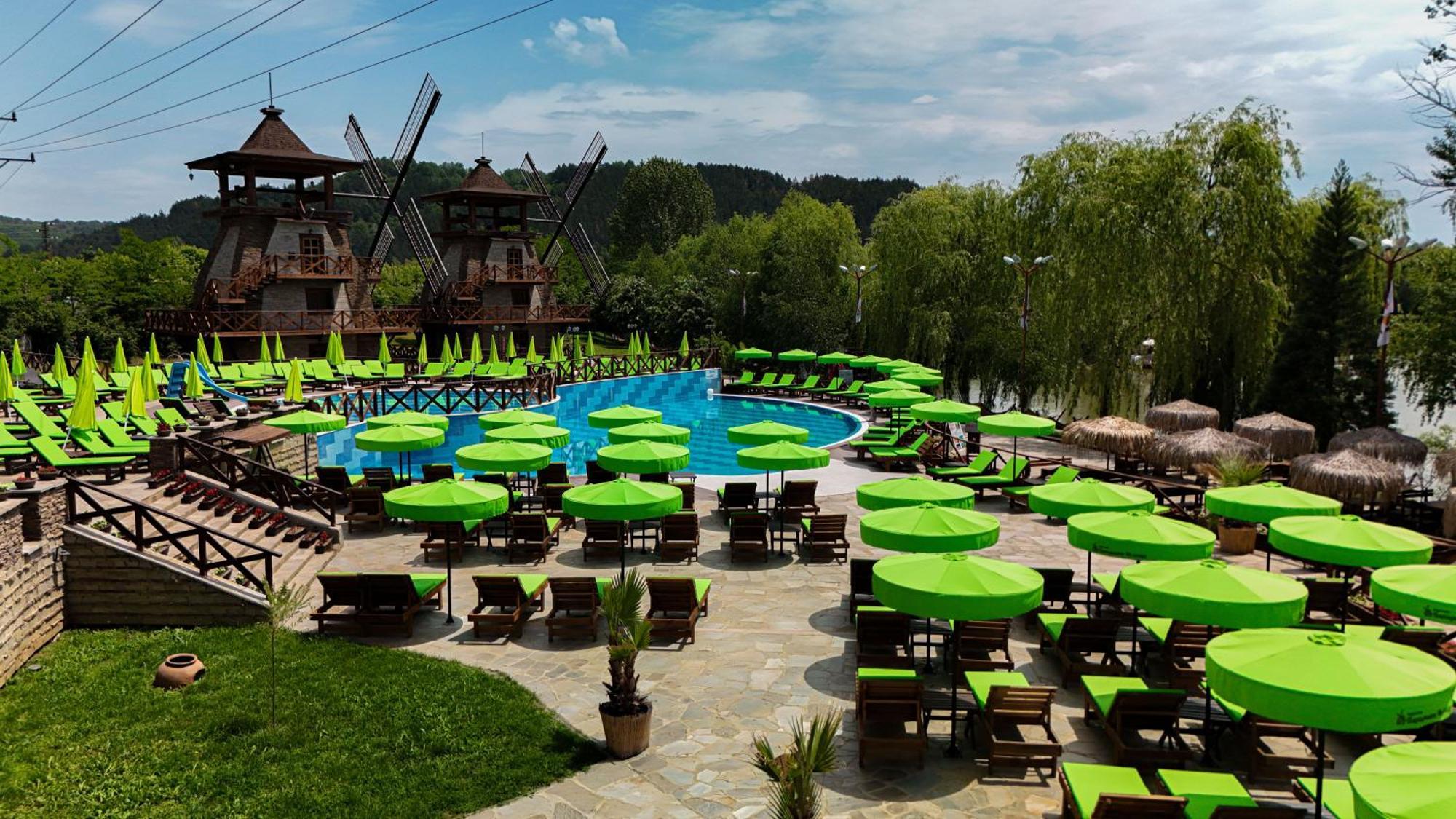 The Wind Mills Hydropark Hotel Gorna Malina Buitenkant foto