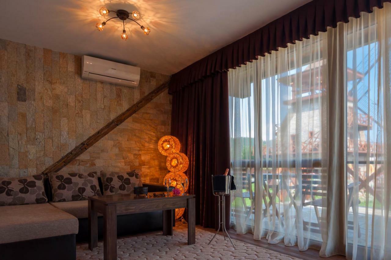 The Wind Mills Hydropark Hotel Gorna Malina Buitenkant foto