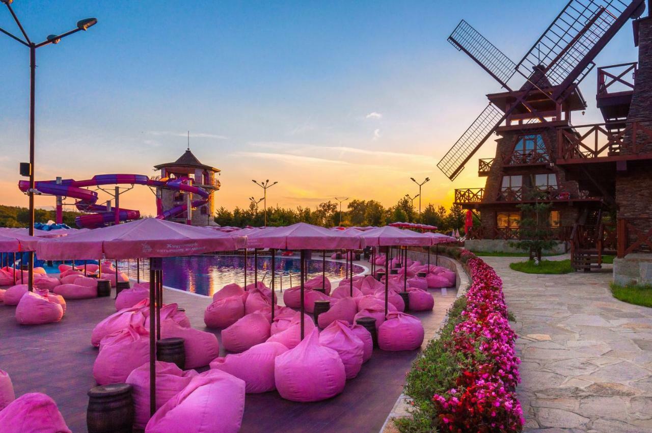 The Wind Mills Hydropark Hotel Gorna Malina Buitenkant foto